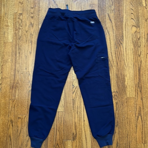Figs Zamora Jogger - Picture 11 of 14